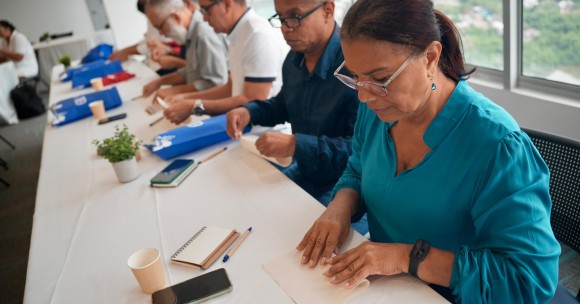 La voz del periodismo: motor de las historias empresariales
